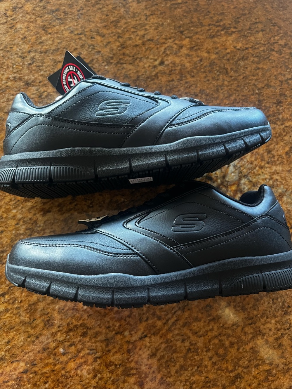 New Skechers Men's Black Slip-Resistant Memory Foam shoes essential worker